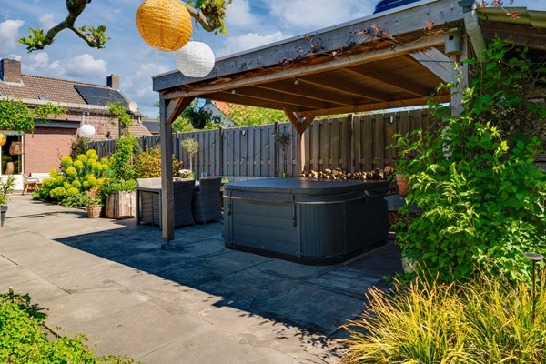 Medium property photo - Pastoor Slingerstraat 22, 6987 AR Giesbeek